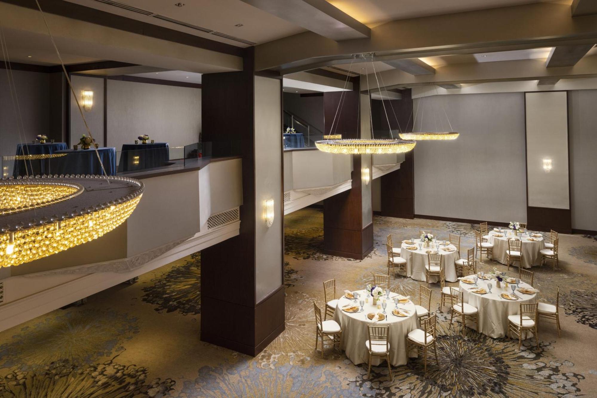 Отель The Westin Portland Harborview Экстерьер фото