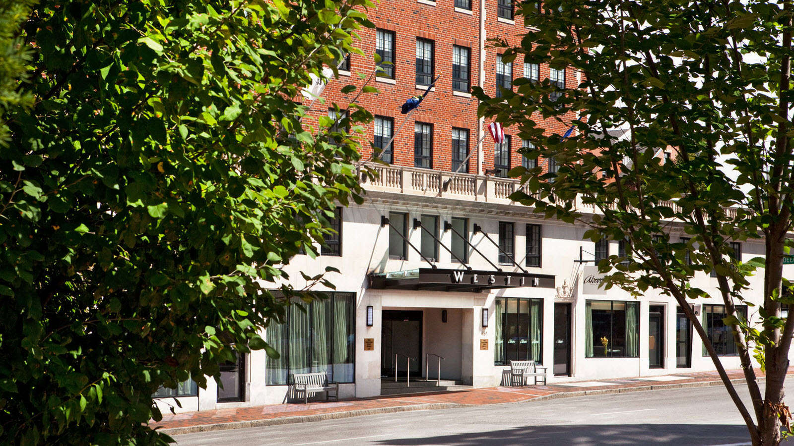 Отель The Westin Portland Harborview Экстерьер фото